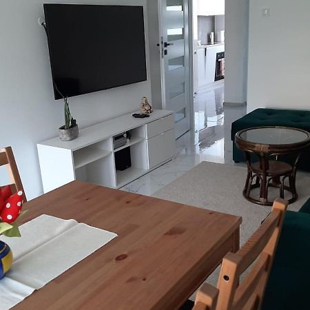 Apartament Na 9. Pietrze ออชเวียนชิม ภายนอก รูปภาพ